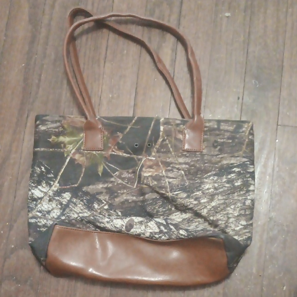 Camo Pattern Tote with Brown Trim